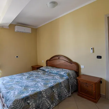 アパート Lovely In Marina With Wifi