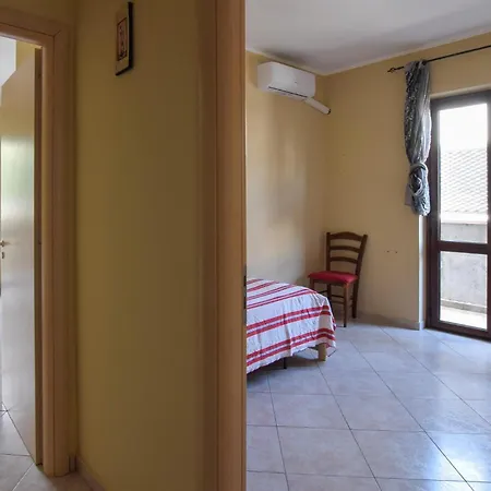 Lovely In Marina With Wifi ニコーテラ