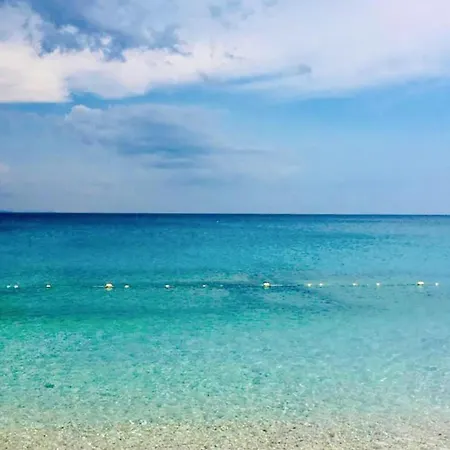 Lovely In Marina With Wifi アパート